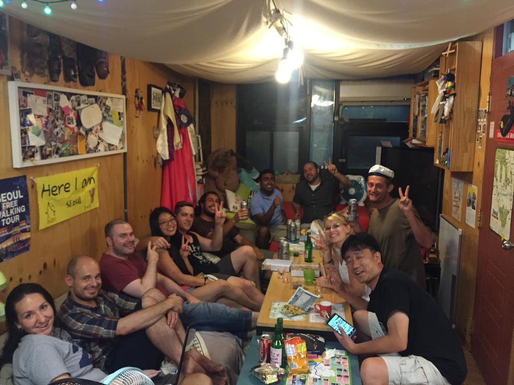 Hostel Backpackers Inside Seul Zewnętrze zdjęcie