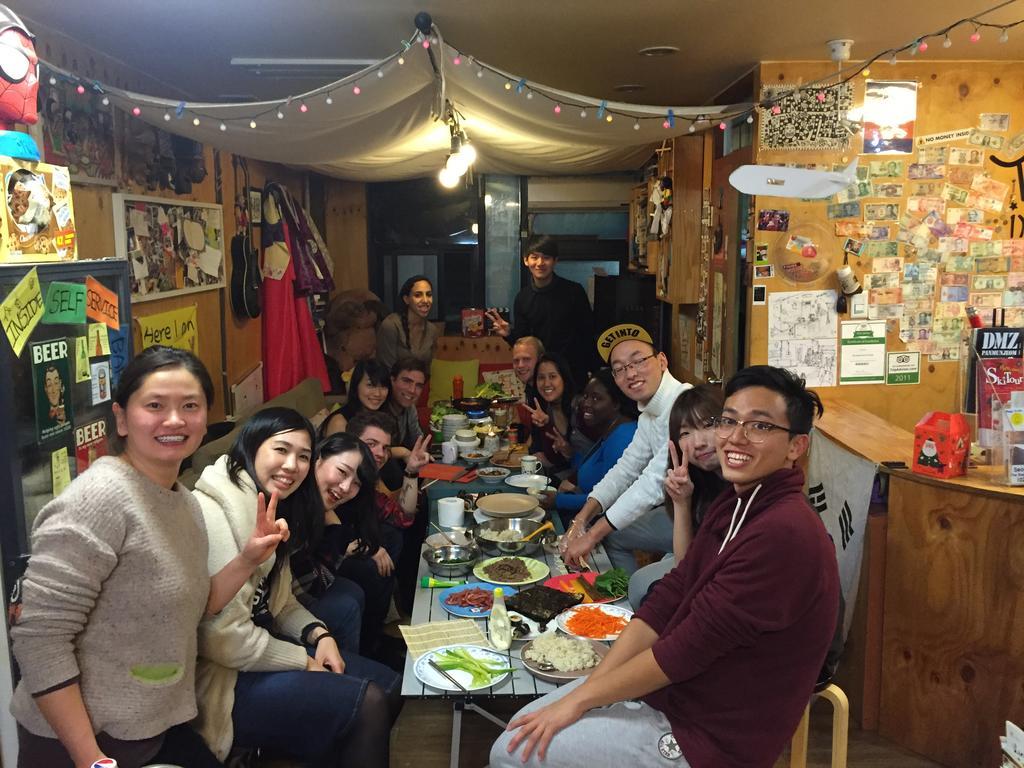 Hostel Backpackers Inside Seul Zewnętrze zdjęcie