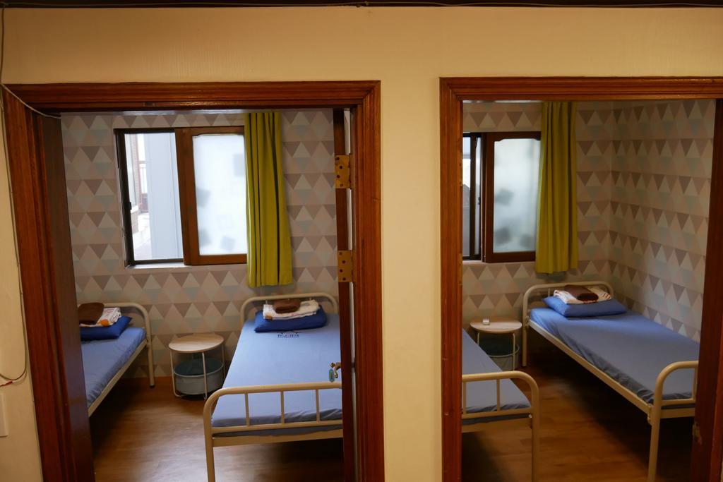 Hostel Backpackers Inside Seul Zewnętrze zdjęcie