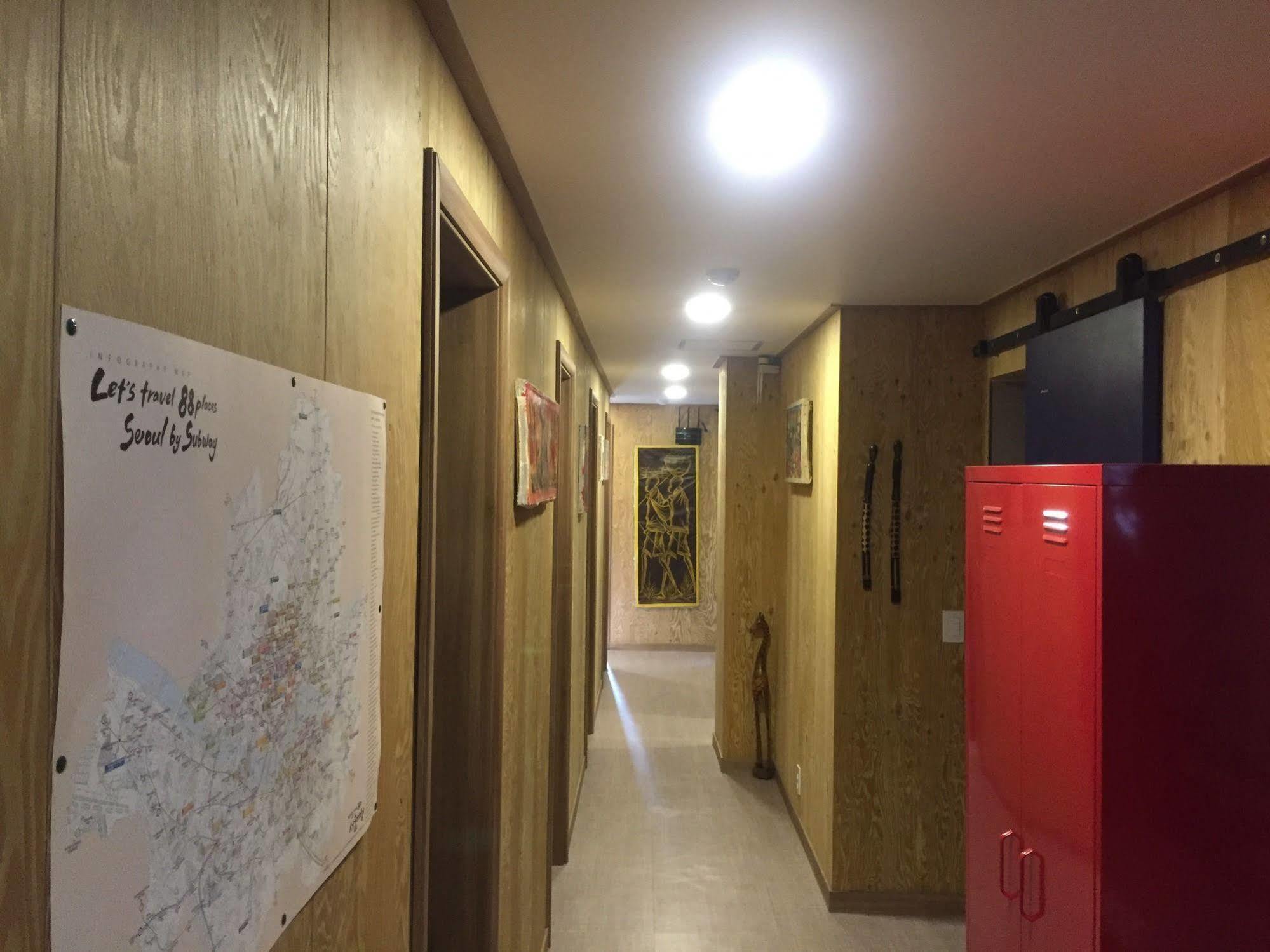 Hostel Backpackers Inside Seul Zewnętrze zdjęcie