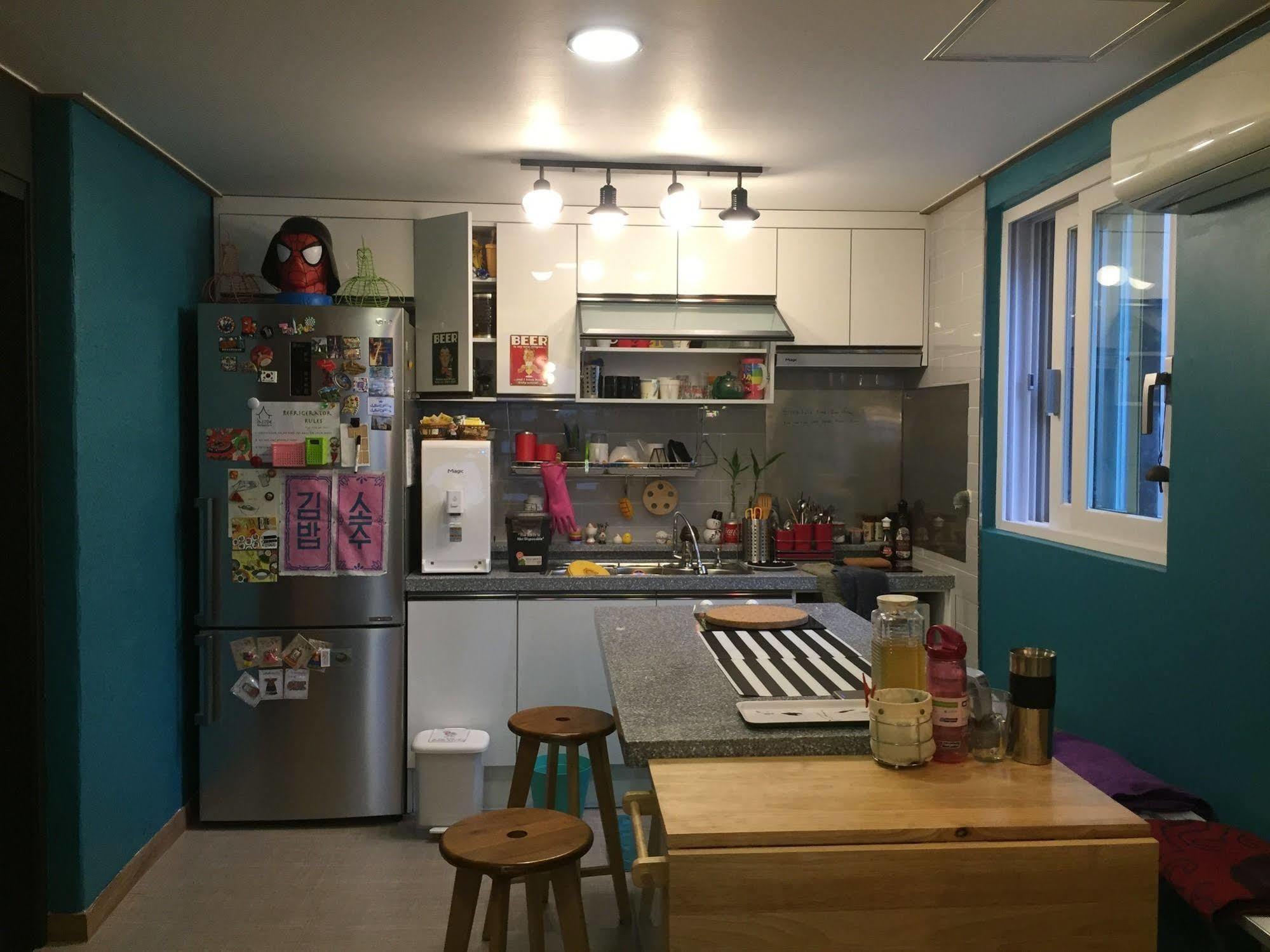 Hostel Backpackers Inside Seul Zewnętrze zdjęcie